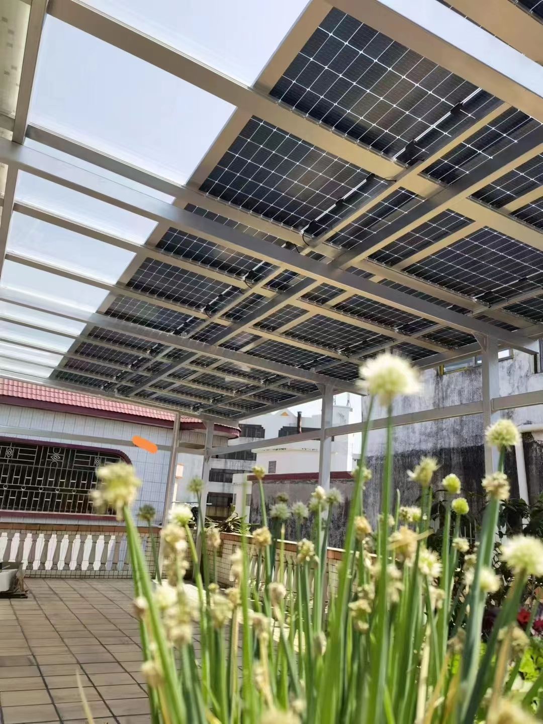 寿光别墅家用屋顶太阳能发电系统安装